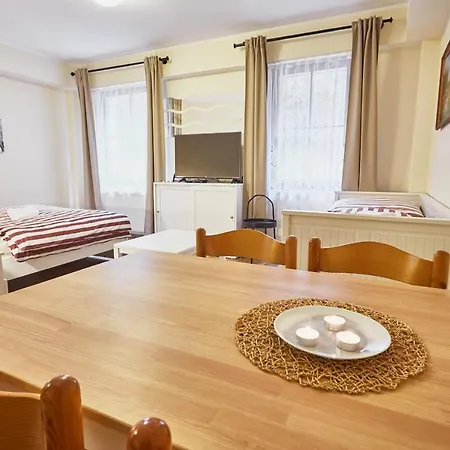 Lanovka Apartamento *